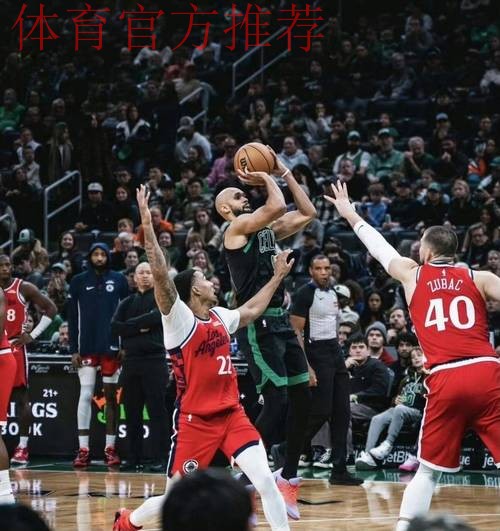 哈登空砍37+7+8+19秒连得9分，普理查德8记三分，绿军险胜快船